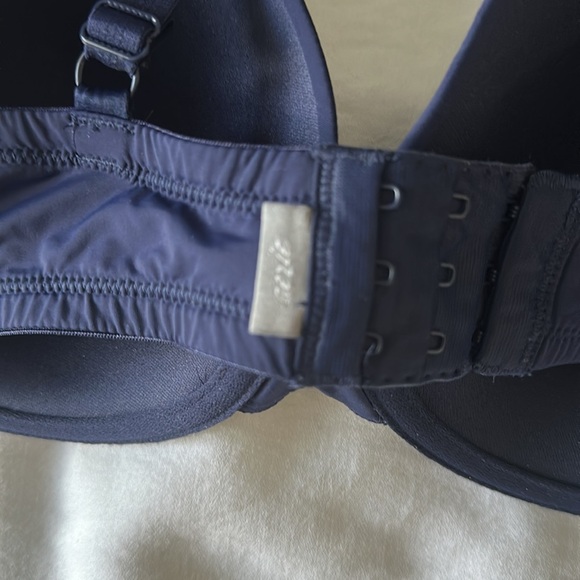 2 Aerie Katie Bras - 40C - Picture 3 of 5